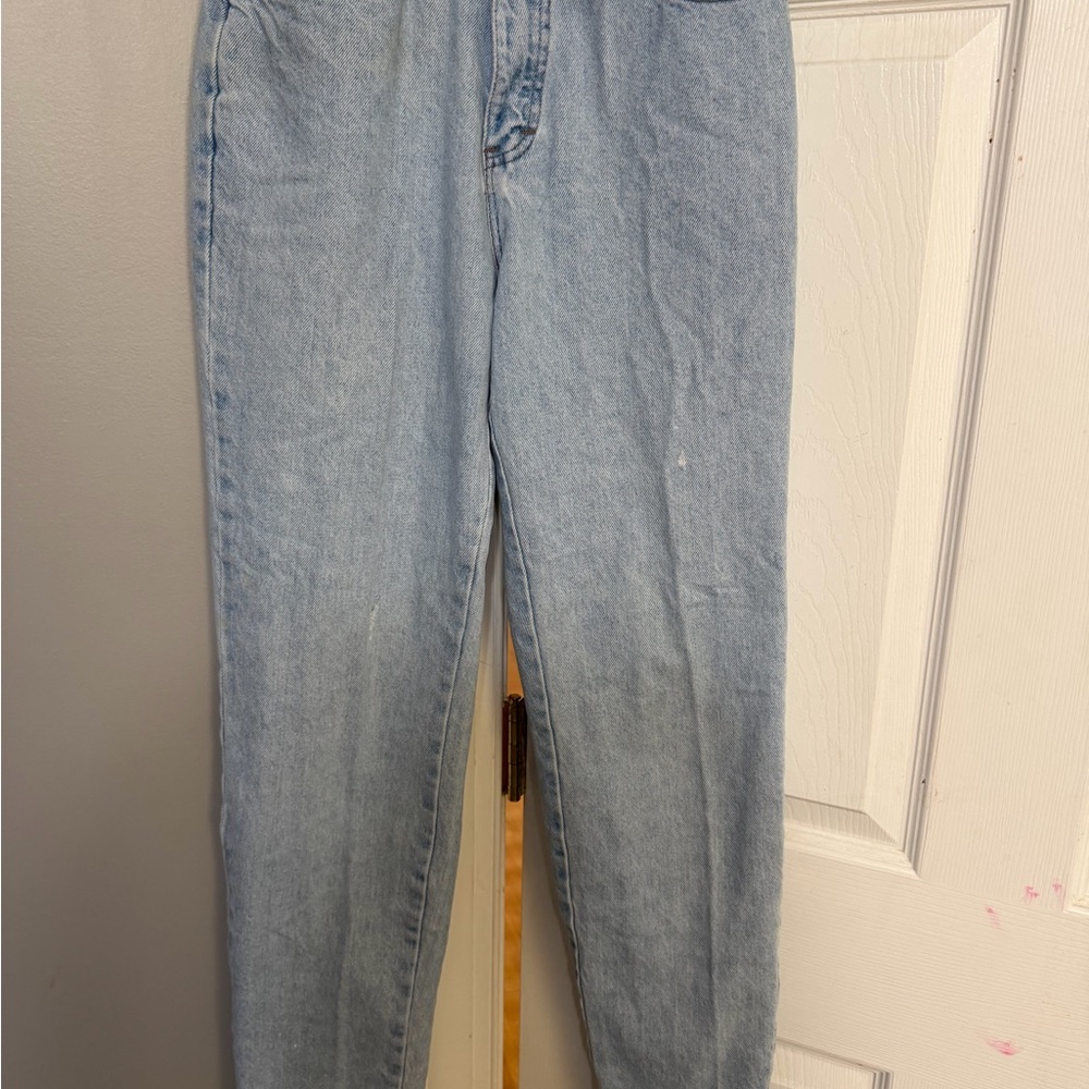 Women's Straight Light Blue Jeans - Classic Straight Leg